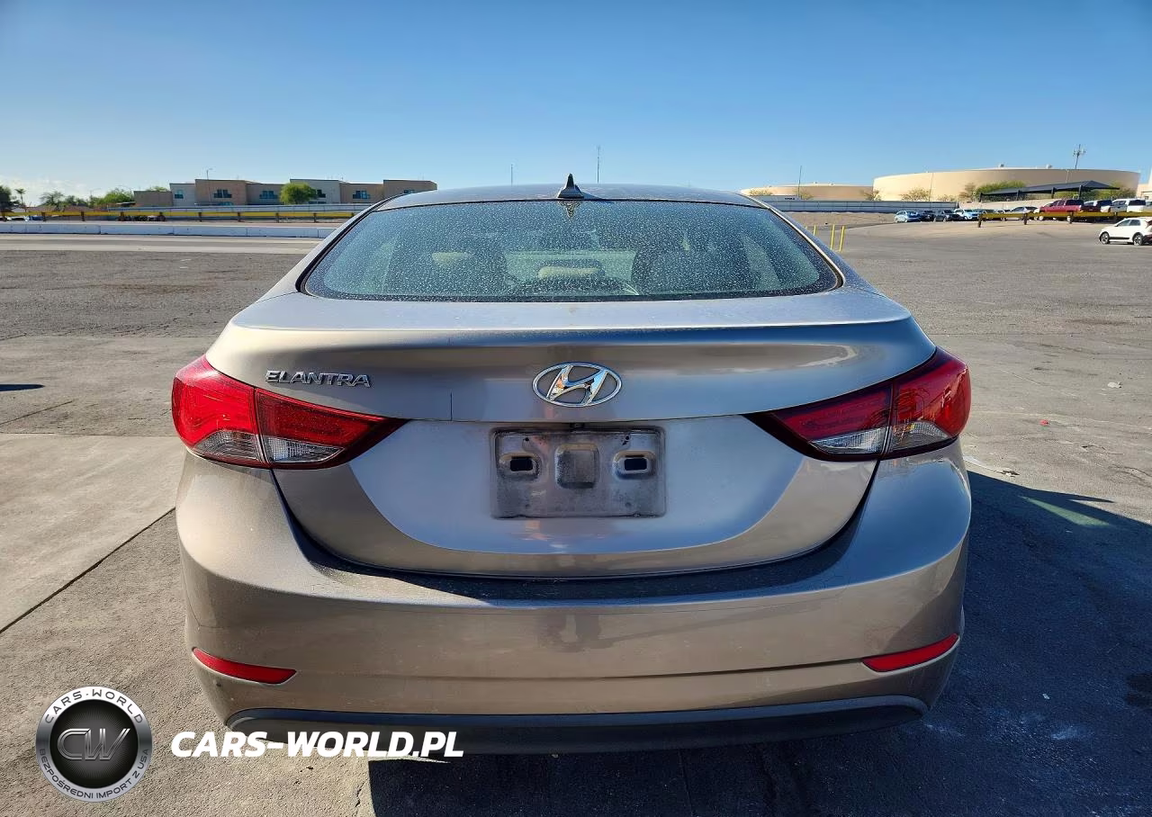 2016 Hyundai Elantra Value Edition VIN:5NPDH4AE5GH686271 - 6