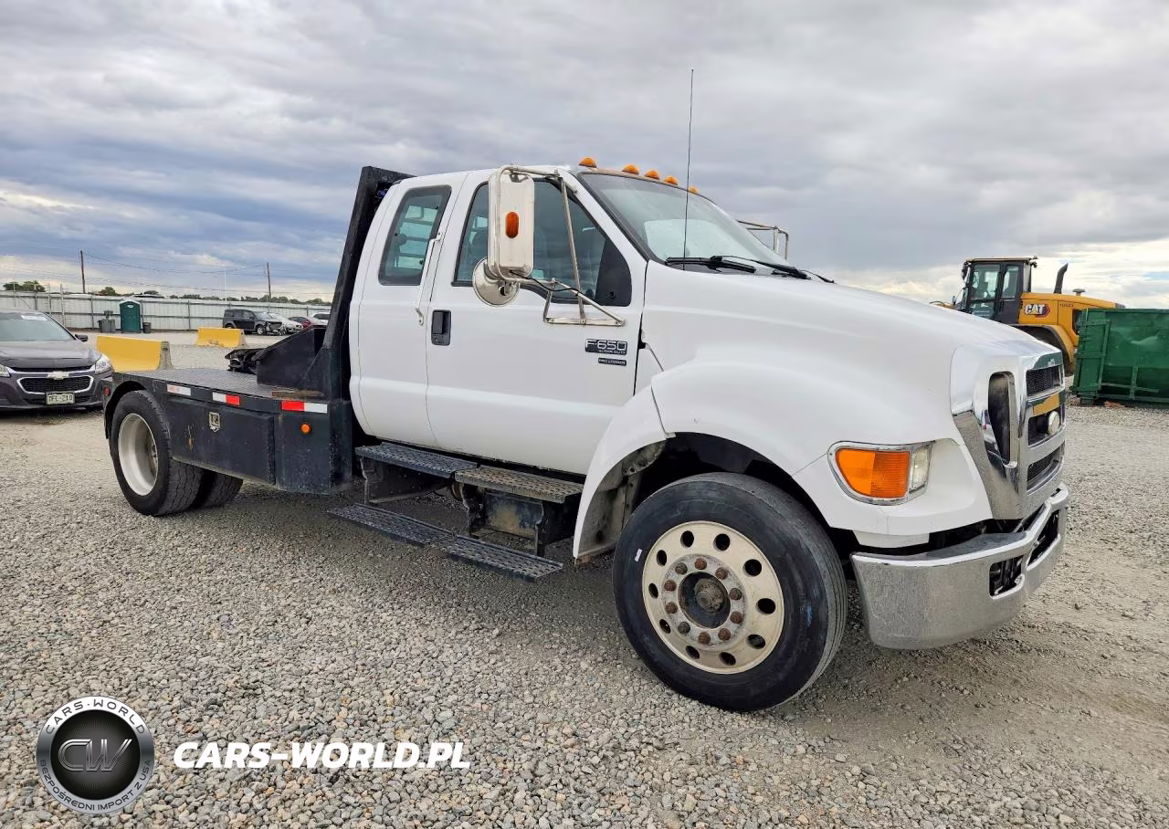 2009 Ford F650 Super Duty VIN:3FRWX66G79V218344 - 4