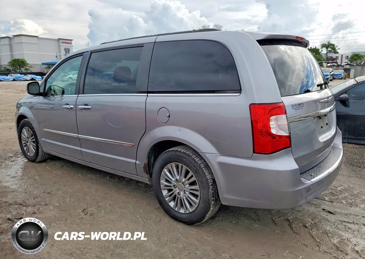 2015 Chrysler Town & Country Touring-L VIN:2C4RC1CGXFR506964 - 2
