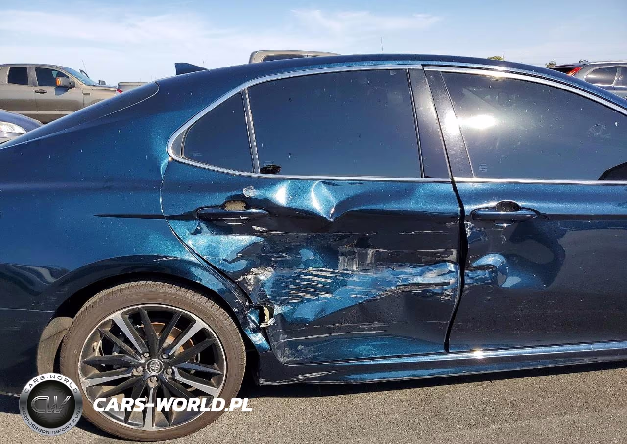 2019 Toyota Camry Xse VIN:4T1B61HK4KU759969 - 10
