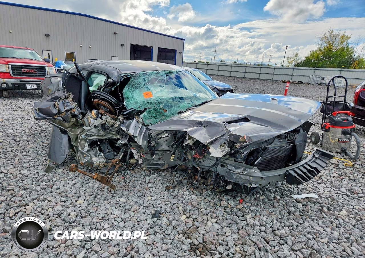 2019 Dodge Challenger Sxt VIN:2C3CDZGG1KH677912 - 4