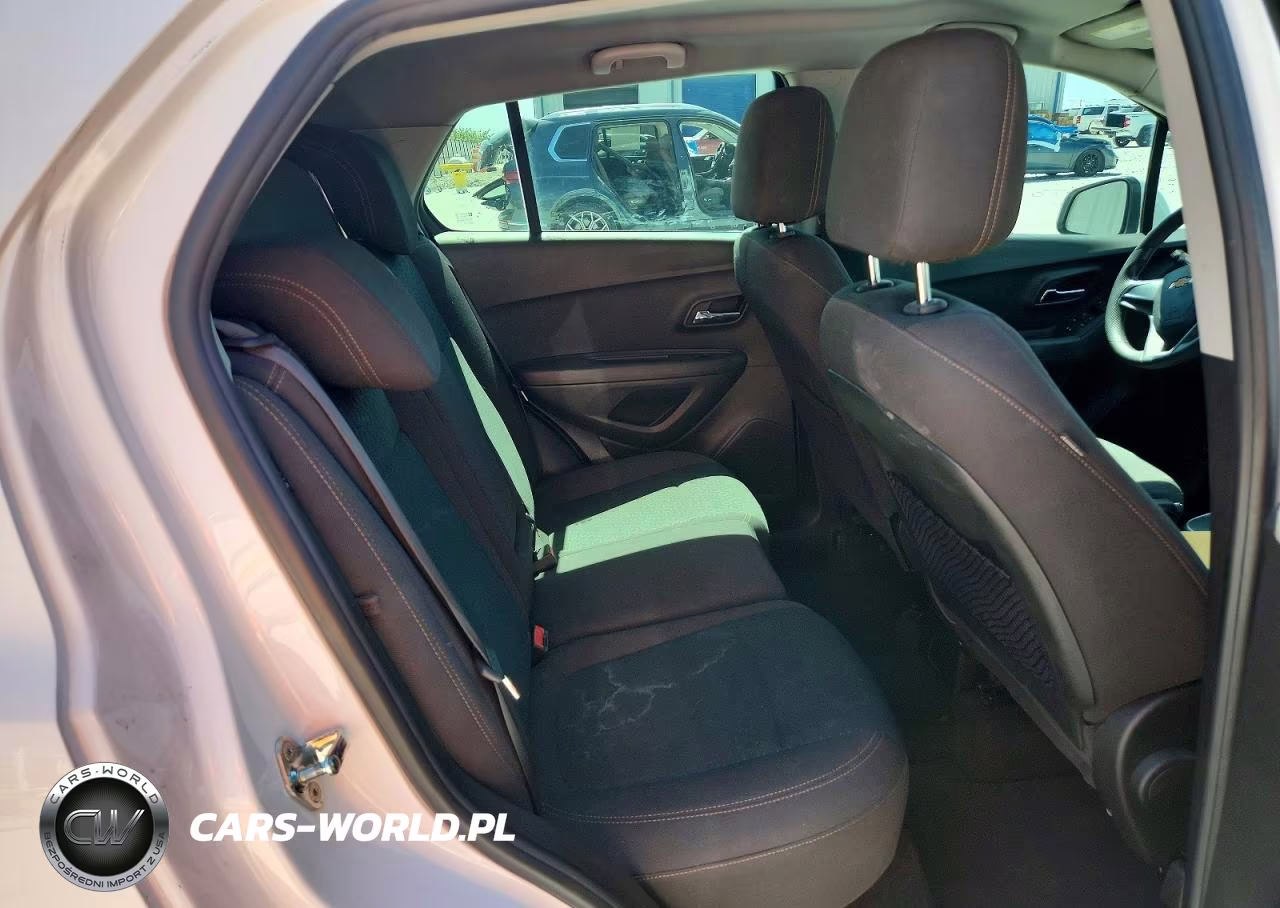 2018 Chevrolet Trax Ls VIN:KL7CJKSB7JB628581 - 11