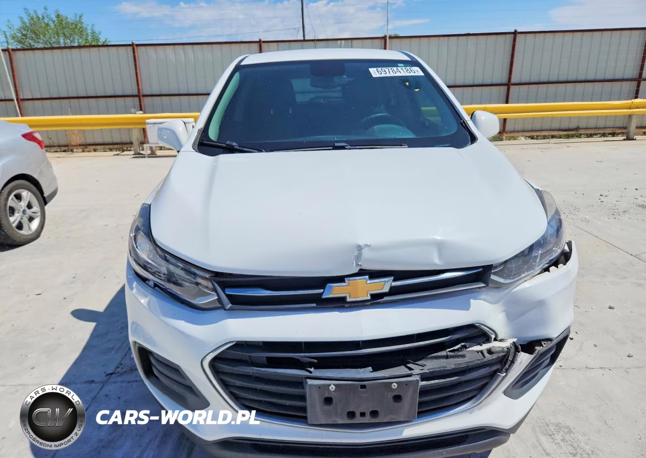 2018 Chevrolet Trax Ls VIN:KL7CJKSB7JB628581 - 5