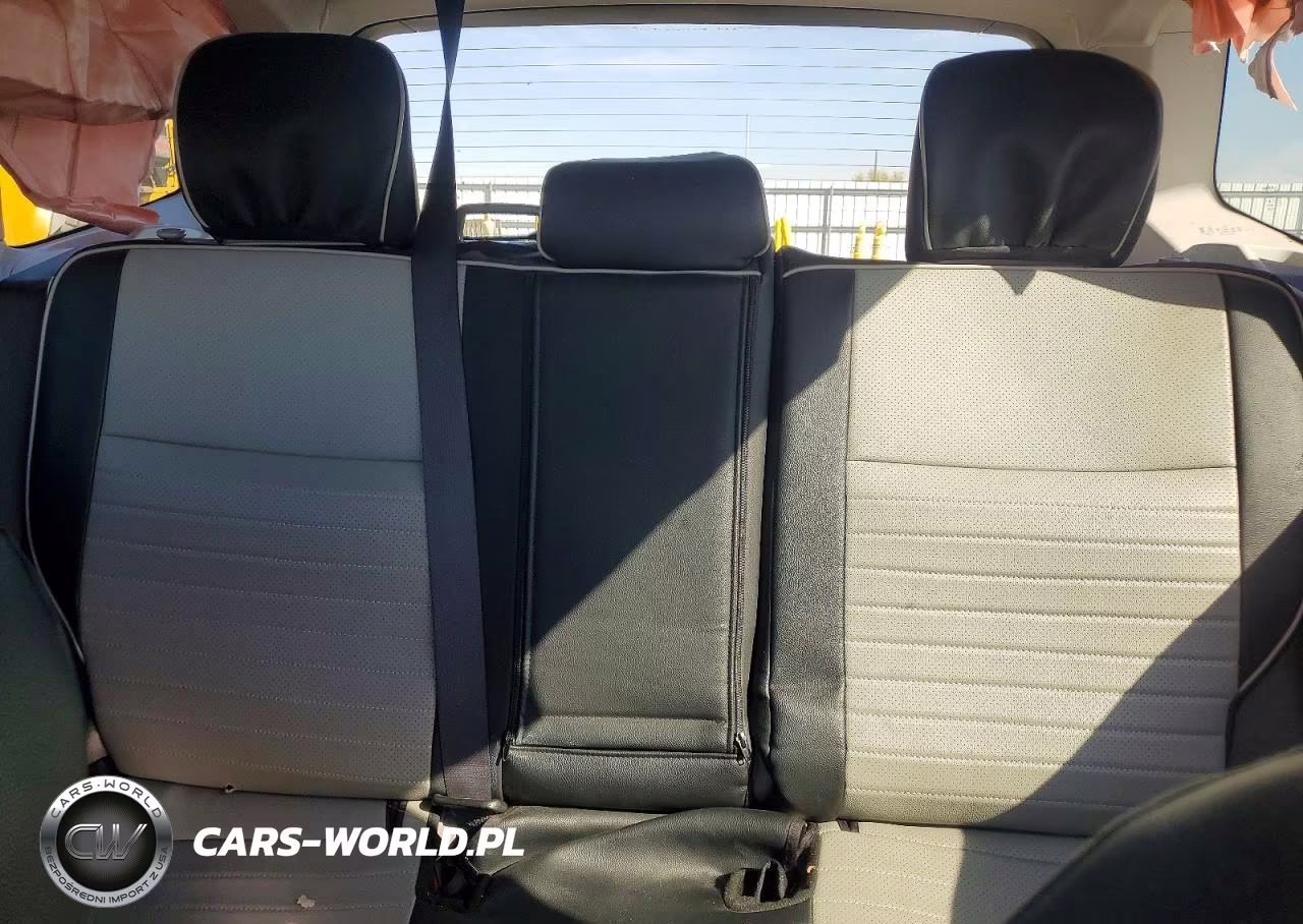 2014 Subaru Forester 2.5I Touring VIN:JF2SJAMC0EH538479 - 10