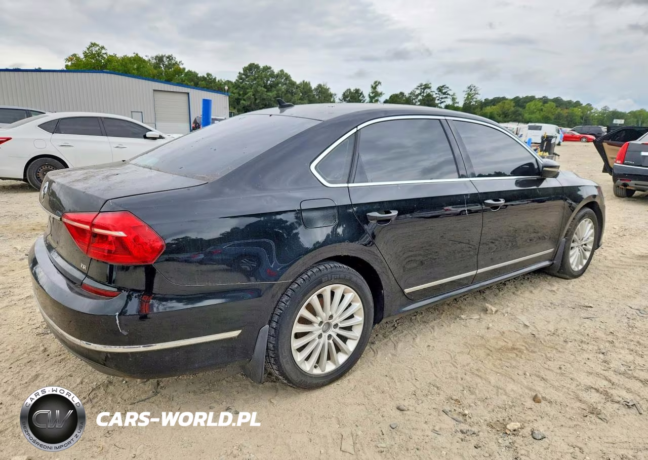 2016 Volkswagen Passat Se VIN:1VWBT7A37GC036517 - 3