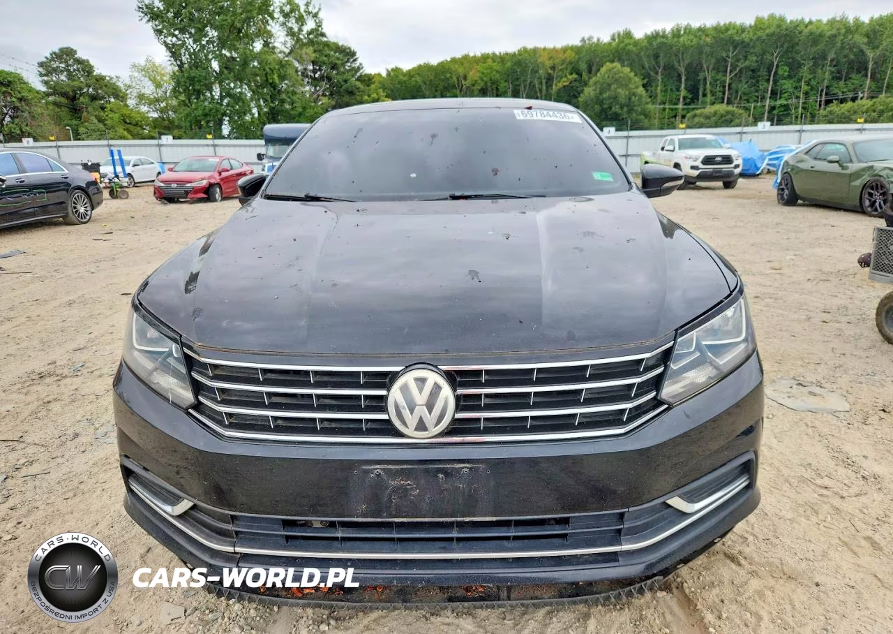 2016 Volkswagen Passat Se VIN:1VWBT7A37GC036517 - 5
