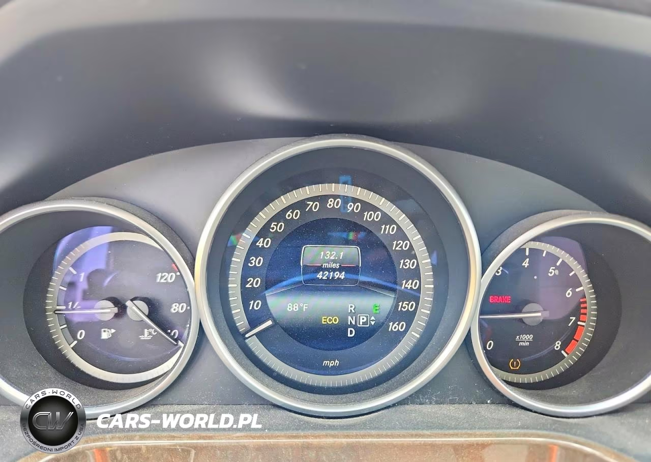 2014 Mercedes-Benz E 350 VIN:WDDHF5KB4EA925675 - 9