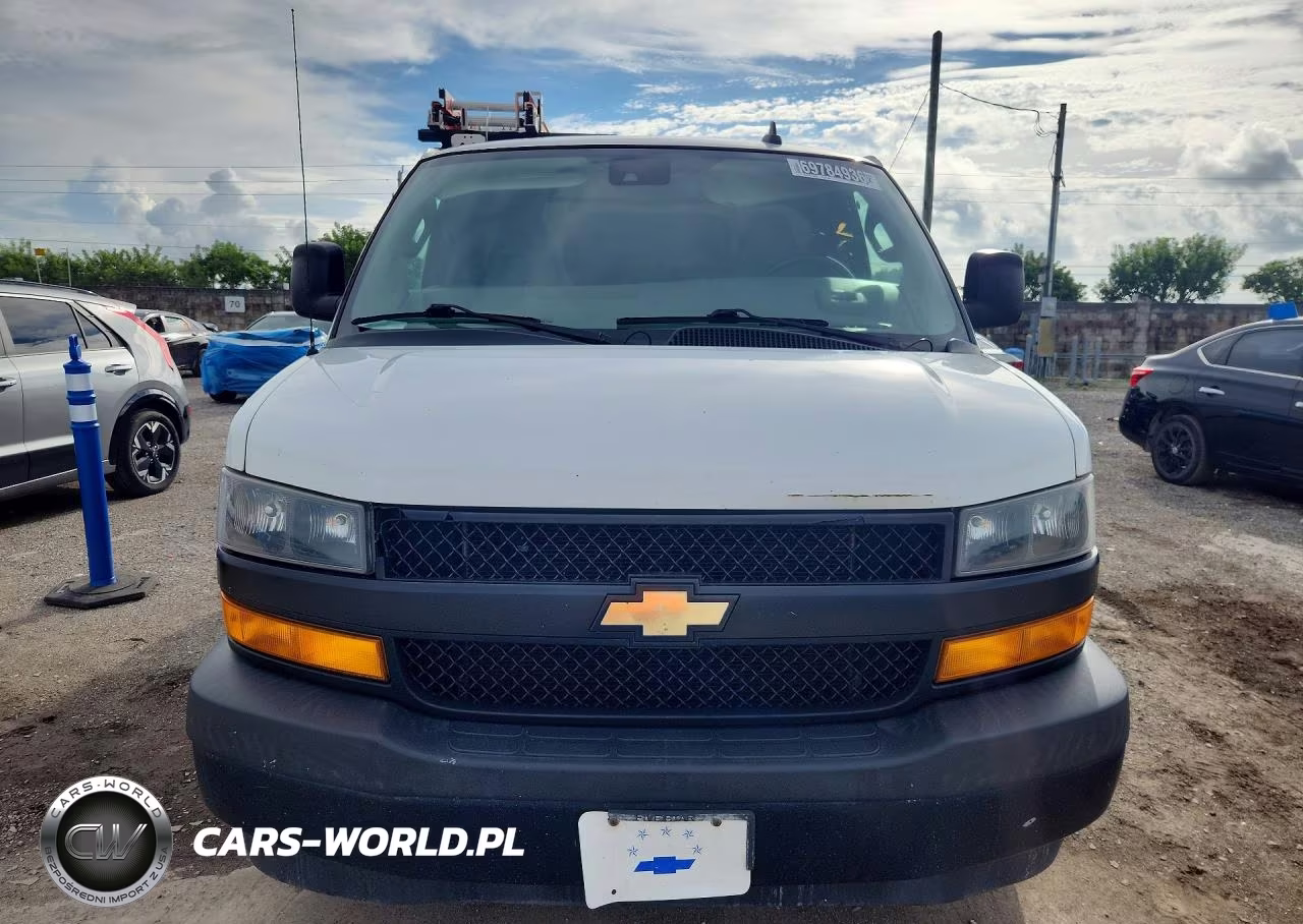 2020 Chevrolet Express G2500 VIN:1GCWGAFPXL1210054 - 5
