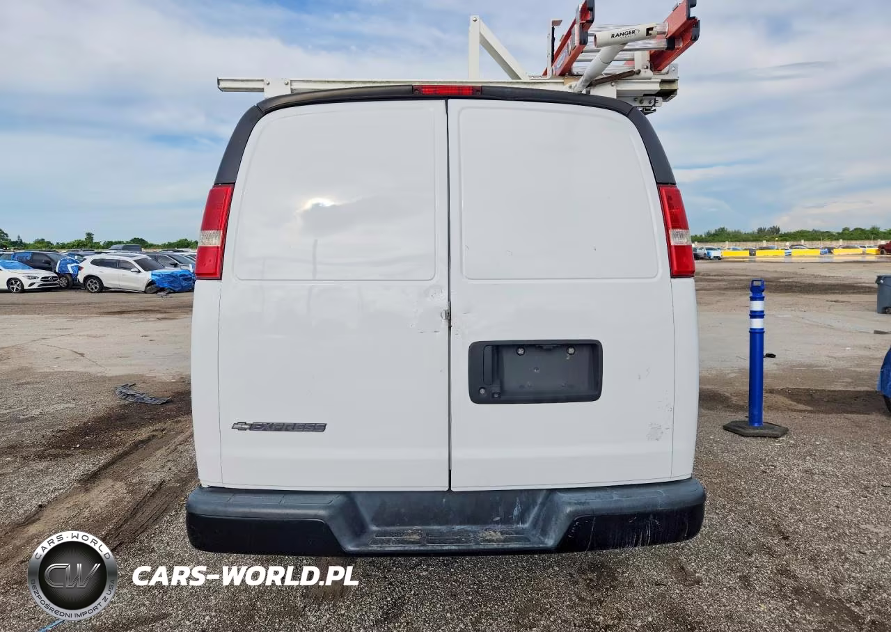 2020 Chevrolet Express G2500 VIN:1GCWGAFPXL1210054 - 6