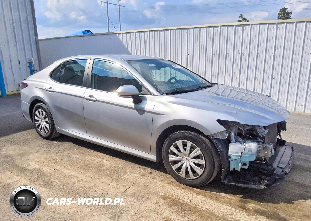 2022 Toyota Camry Le VIN:4T1C31AK7NU582443 - 4