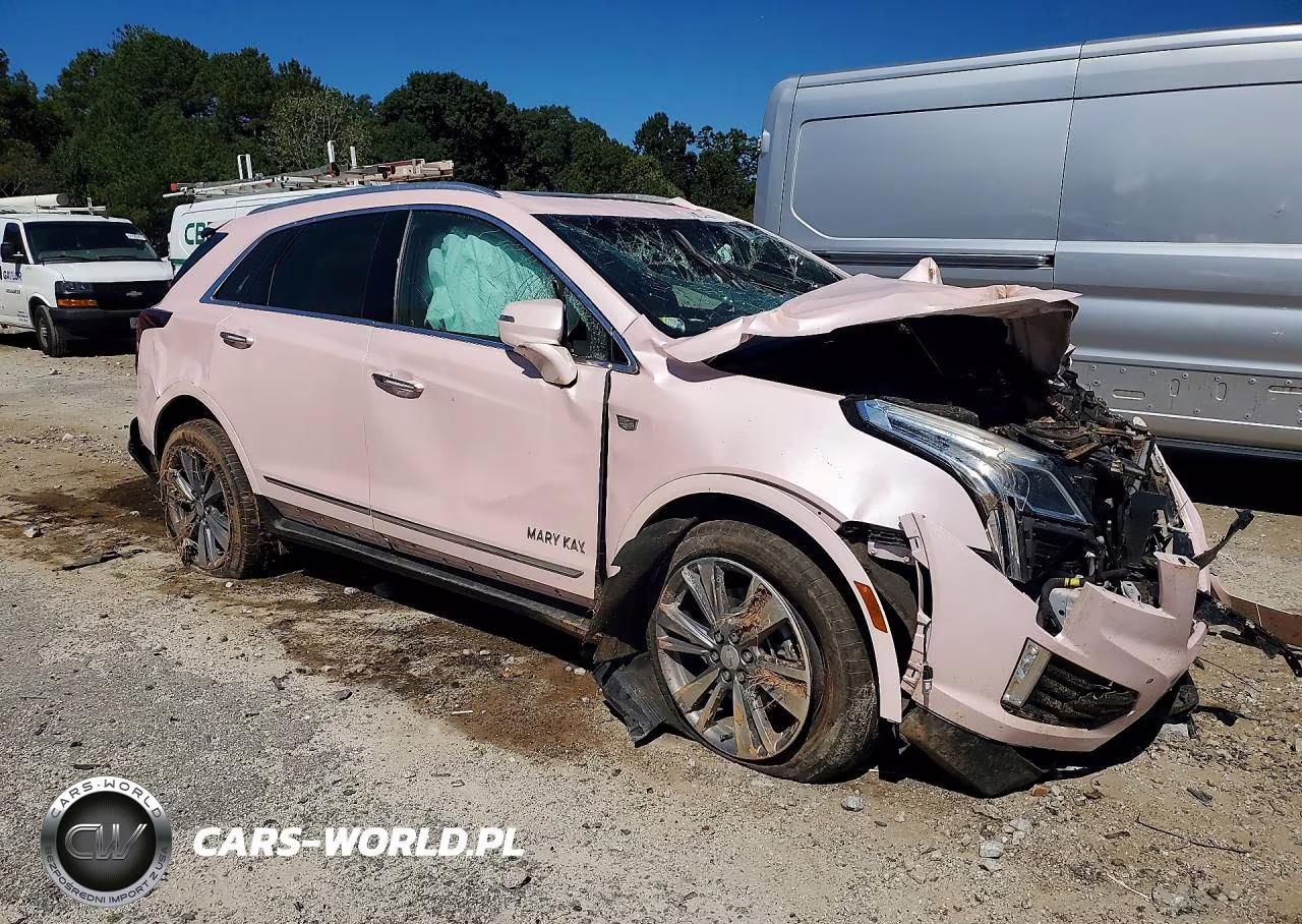 2025 Cadillac Xt5 Premium Luxury VIN:1GYKNCR45SZ117048 - 4