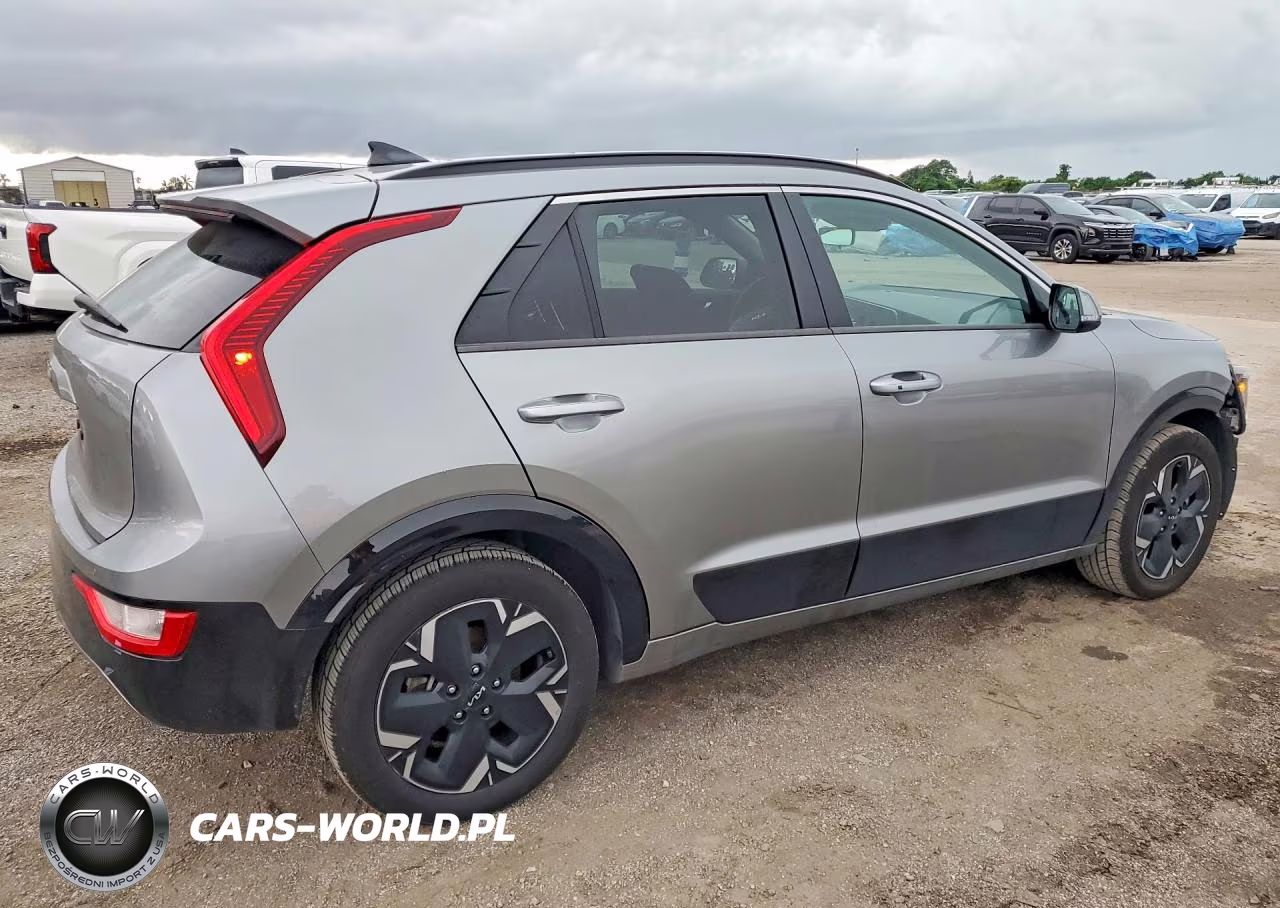 2024 Kia Niro Wind VIN:KNDCR3L1XR5086393 - 3