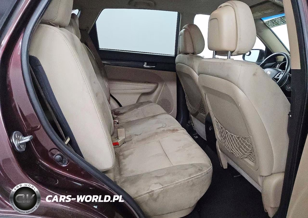 2013 Kia Sorento Lx VIN:5XYKT4A25DG388835 - 11