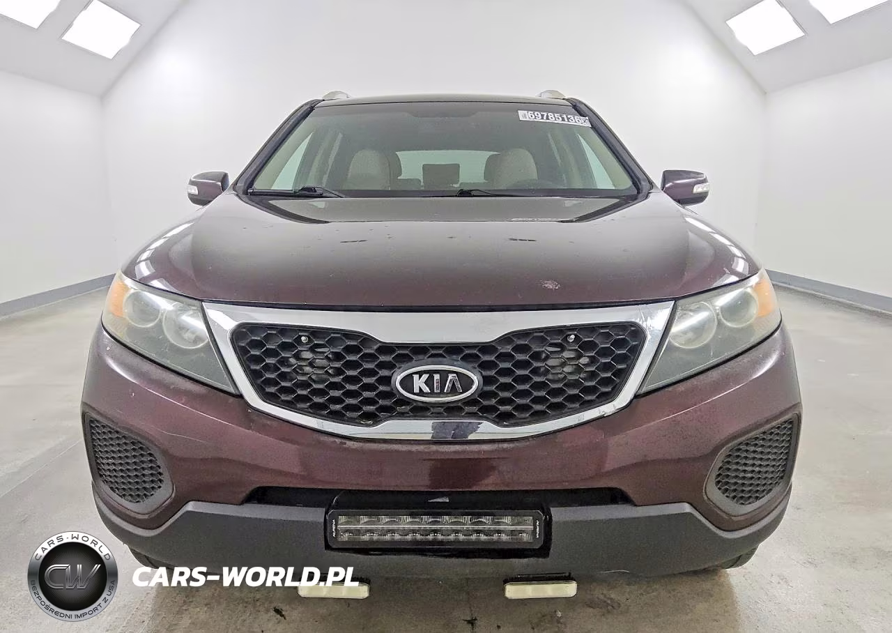 2013 Kia Sorento Lx VIN:5XYKT4A25DG388835 - 5