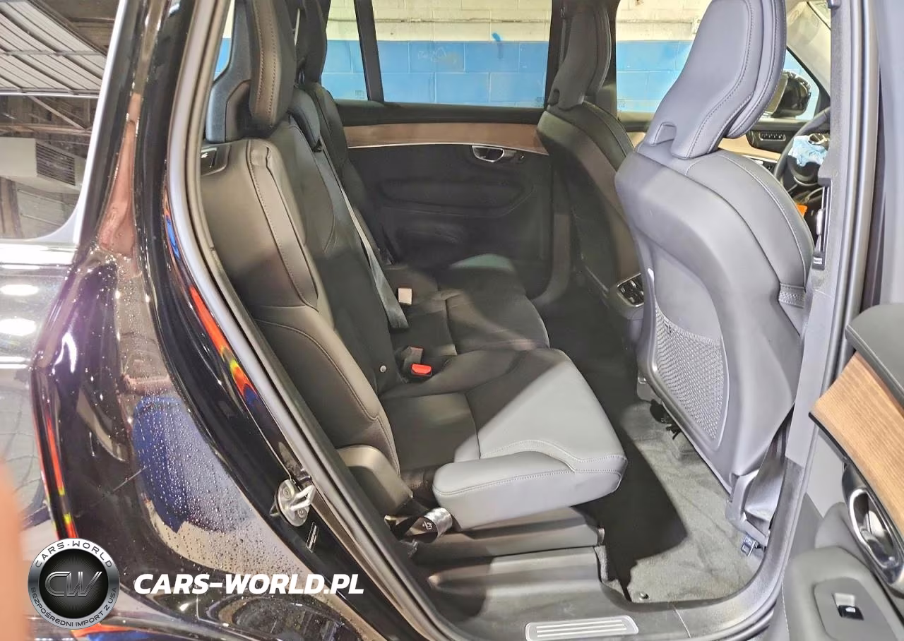 2026 Volvo Xc90 Plus VIN:YV4062PEXT1519144 - 11