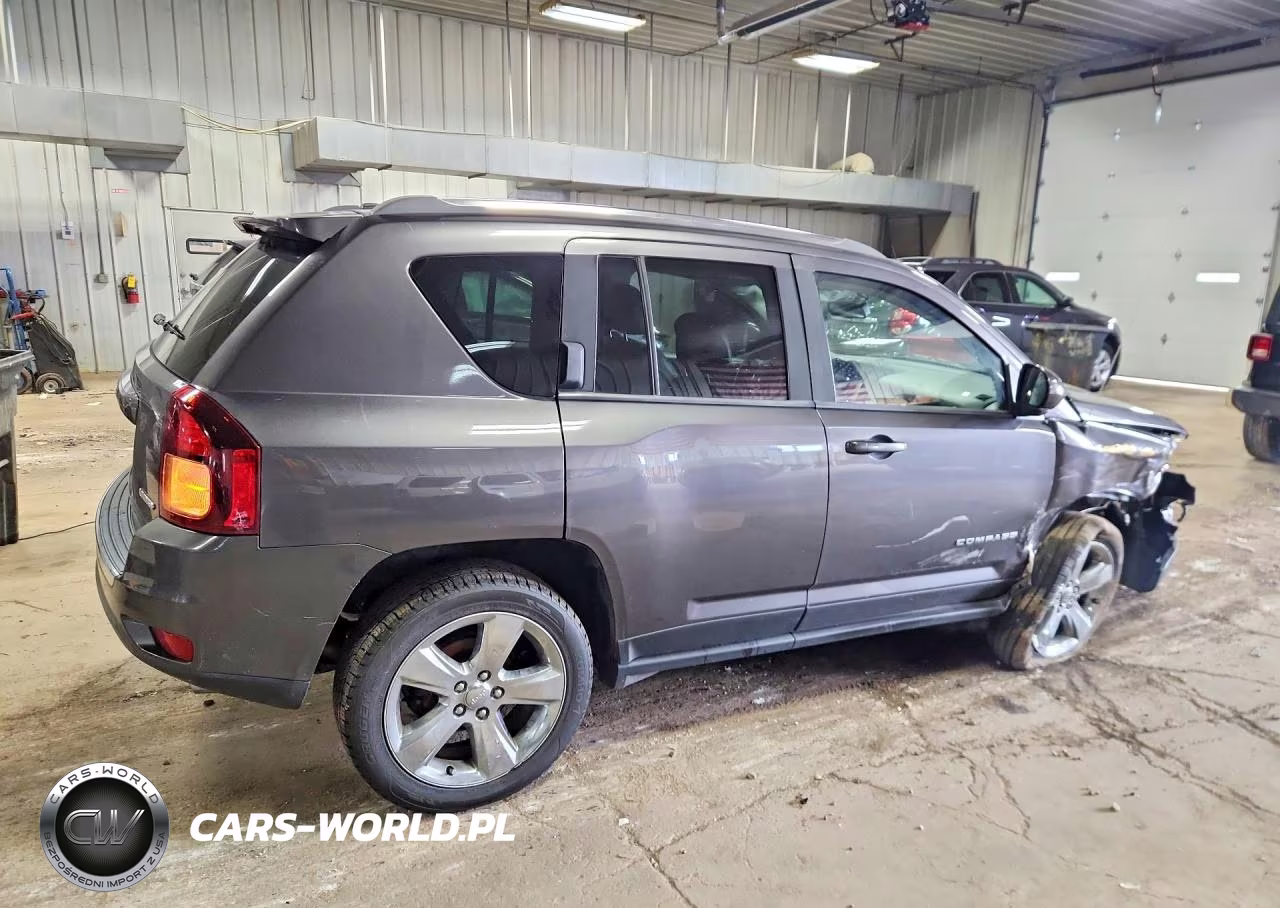 2014 Jeep Compass Limited VIN:1C4NJDCB9ED846957 - 3