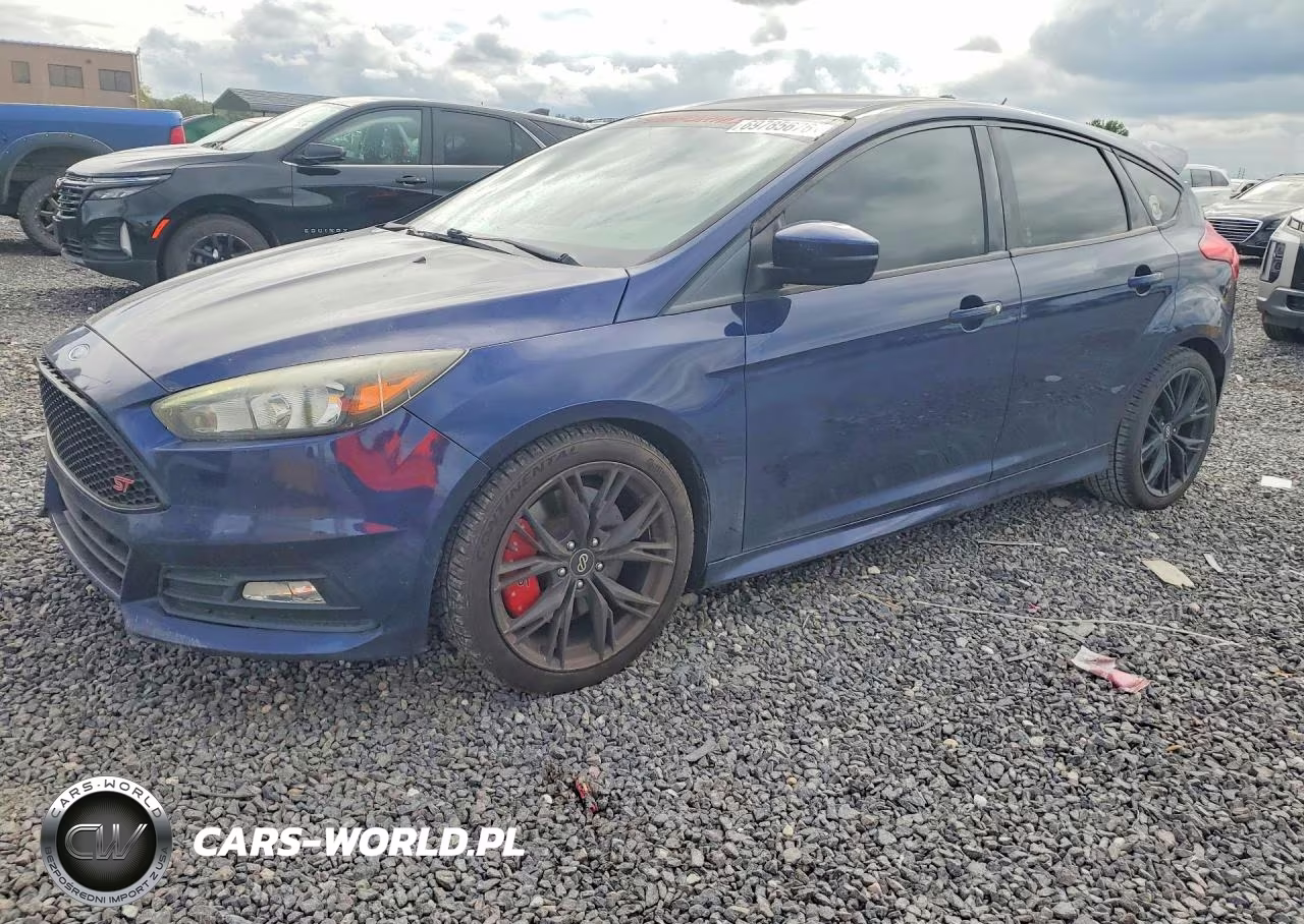 2017 Ford Focus St – zdjęcie 1 z 13