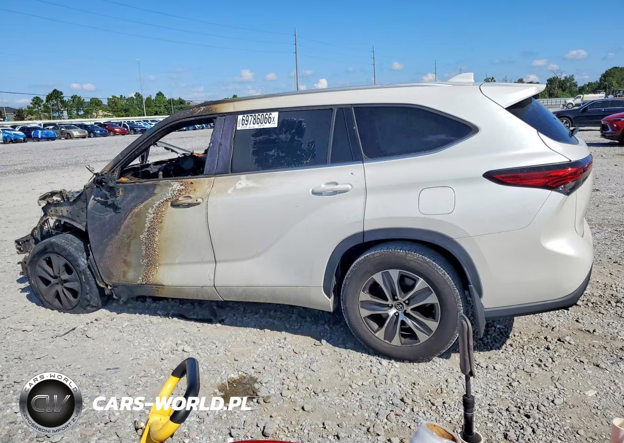 2022 Toyota Highlander Hybrid Xle VIN:5TDGBRCH6NS538513 - 2