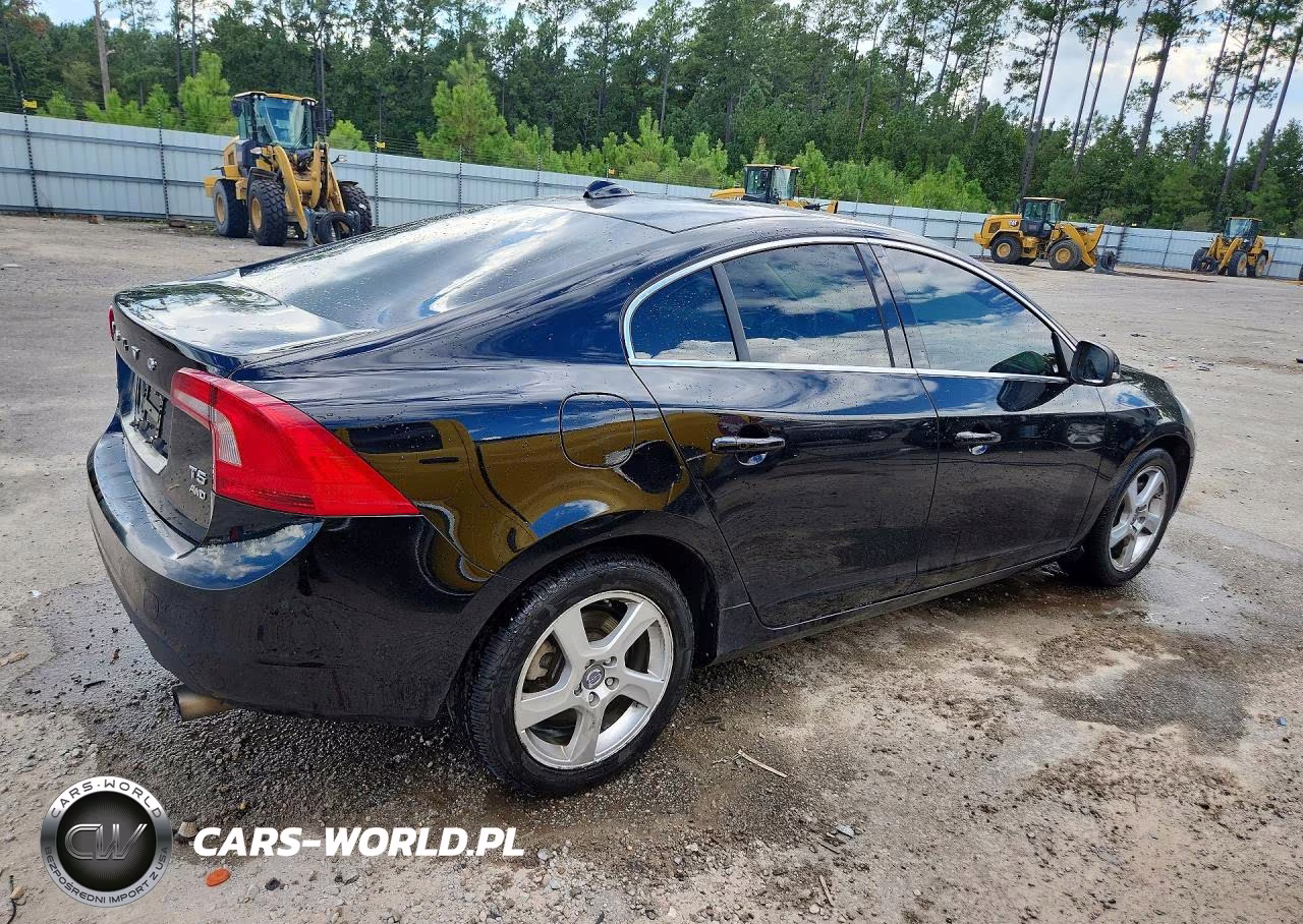 2013 Volvo S60 T5 VIN:YV1612FH9D2198128 - 3