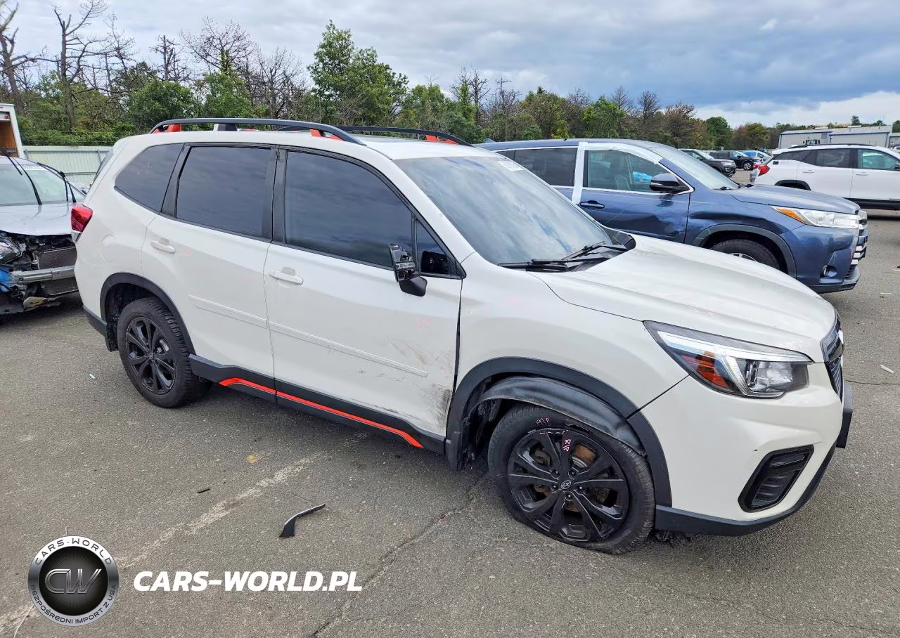 2019 Subaru Forester Sport VIN:JF2SKAKC0KH513190 - 4