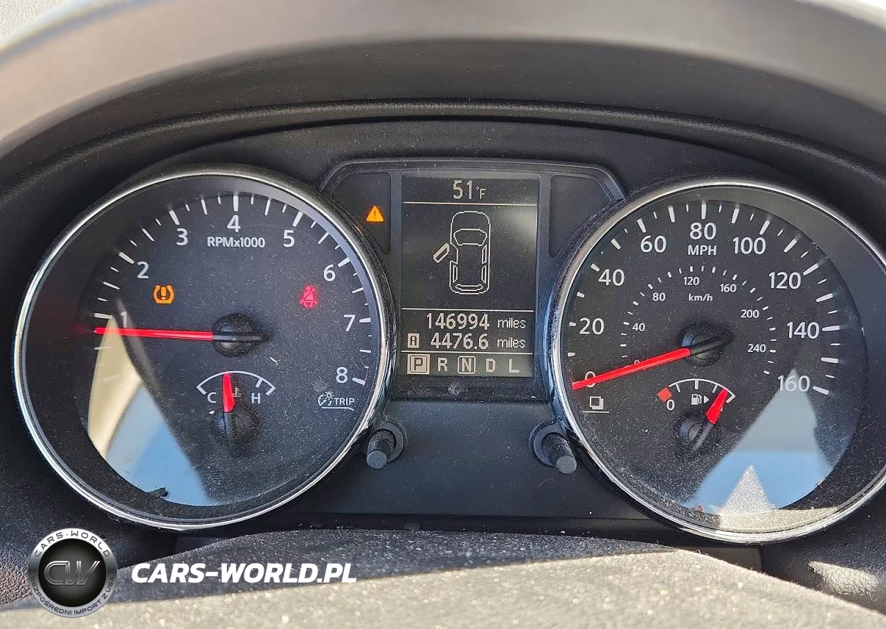 2011 Nissan Rogue S VIN:JN8AS5MT2BW187102 - 9
