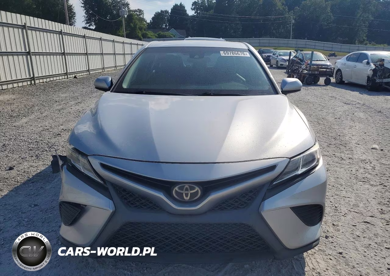 2018 Toyota Camry Se VIN:4T1B11HK7JU077164 - 5