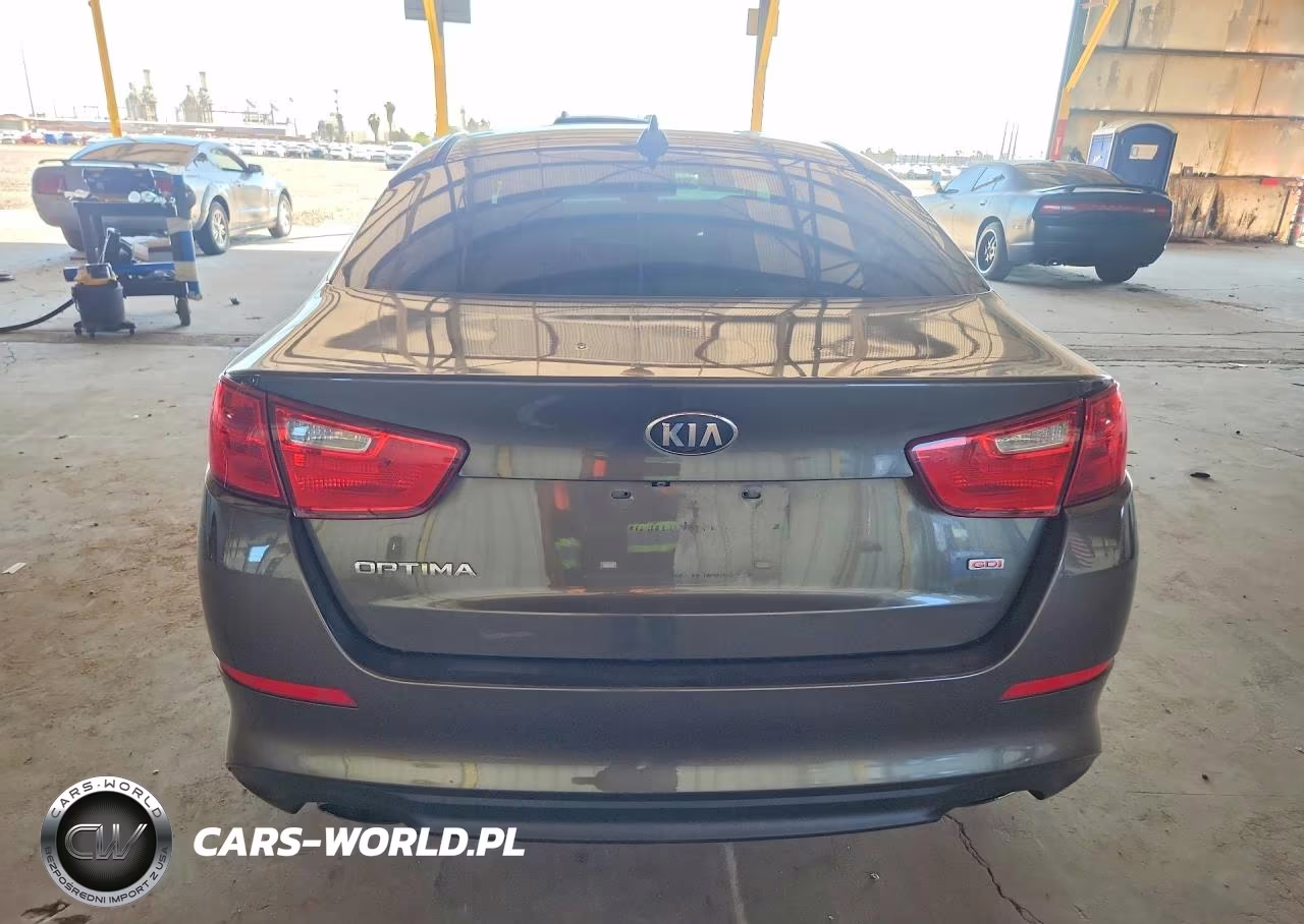 2015 Kia Optima Lx VIN:5XXGM4A72FG377247 - 6