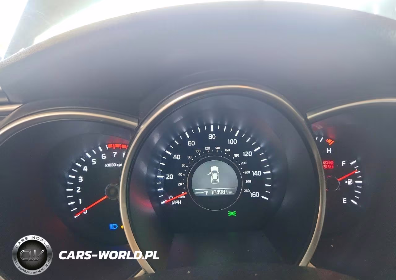 2015 Kia Optima Lx VIN:5XXGM4A72FG377247 - 9