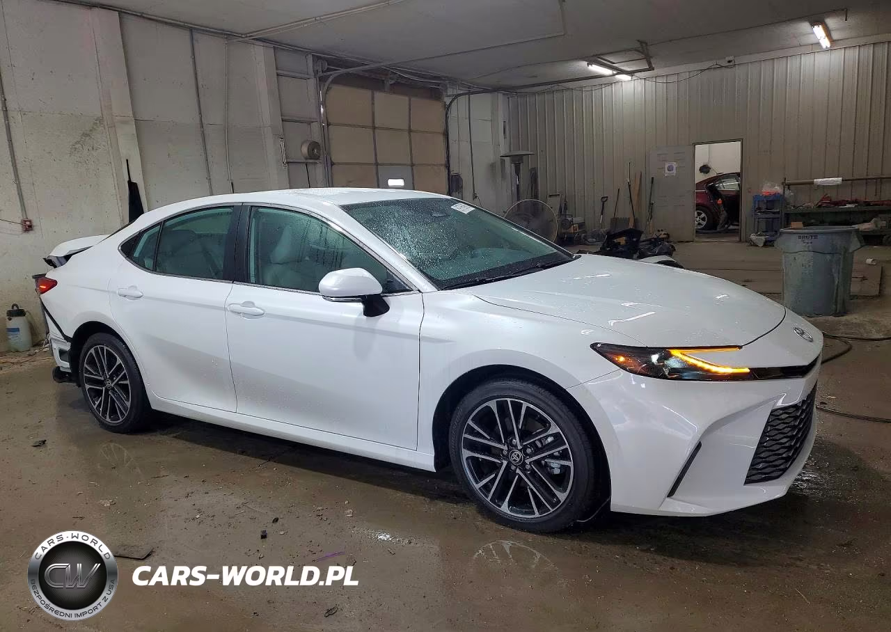 2026 Toyota Camry Xle VIN:4T1DAACK8TU335212 - 4
