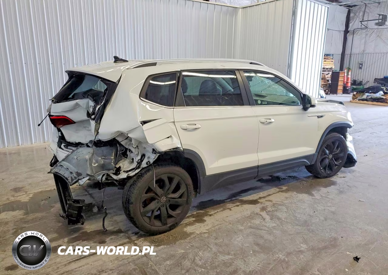 2024 Volkswagen Taos Se VIN:3VVEX7B23RM114675 - 3