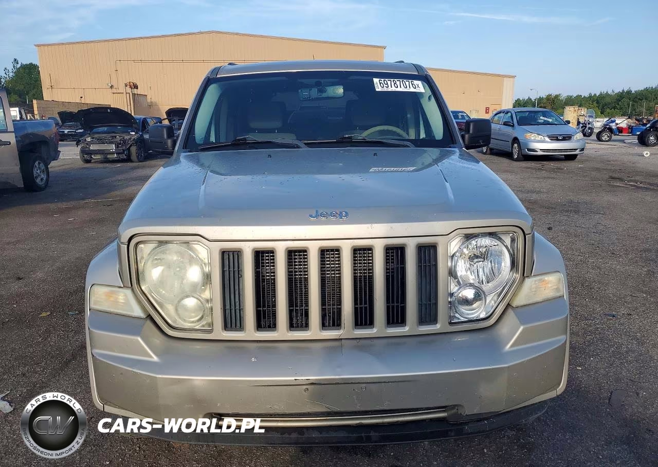2010 Jeep Liberty Sport VIN:1J4PN2GK2AW115159 - 5