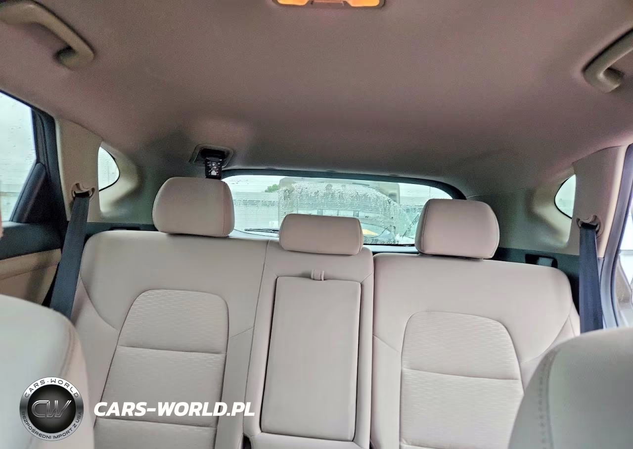 2020 Hyundai Tucson Value VIN:KM8J33A4XLU105300 - 10