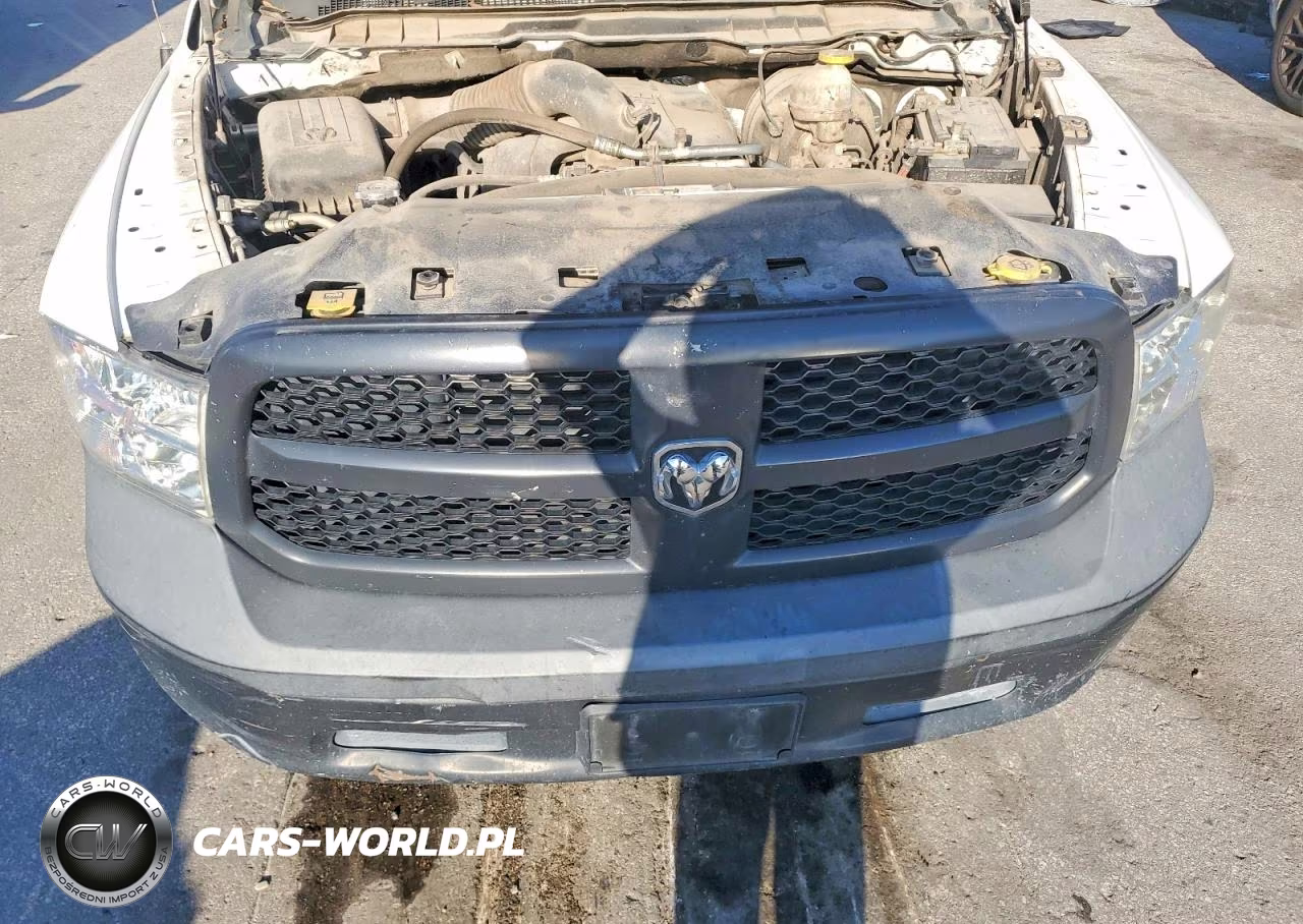 2019 Ram 1500 Classic Tradesman VIN:1C6RR7KT3KS571252 - 11