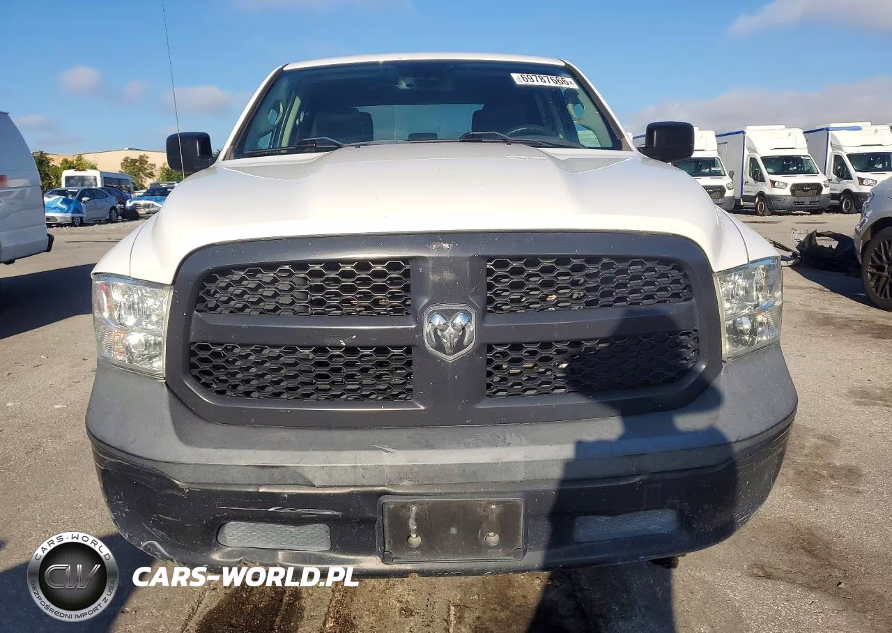2019 Ram 1500 Classic Tradesman VIN:1C6RR7KT3KS571252 - 5