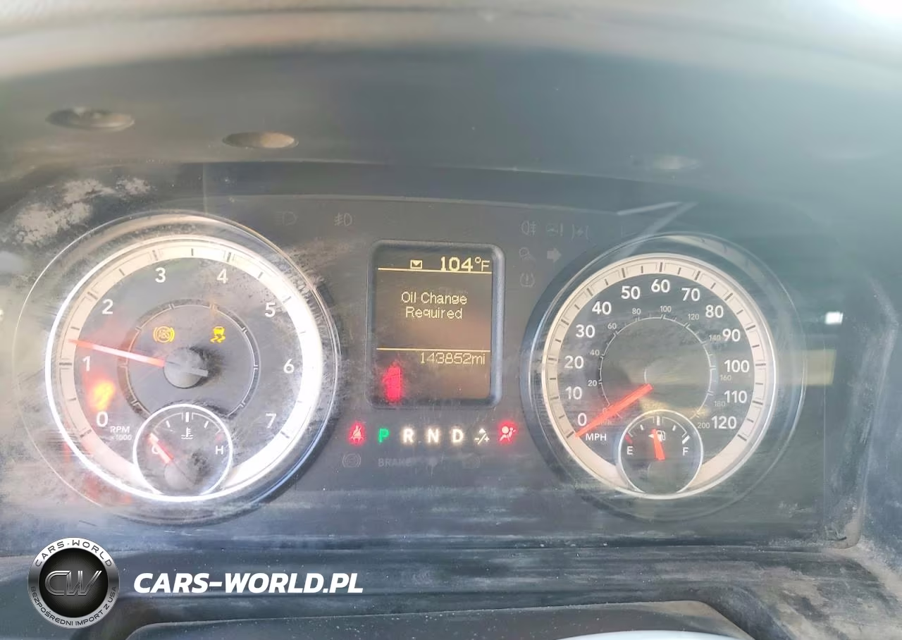 2019 Ram 1500 Classic Tradesman VIN:1C6RR7KT3KS571252 - 9