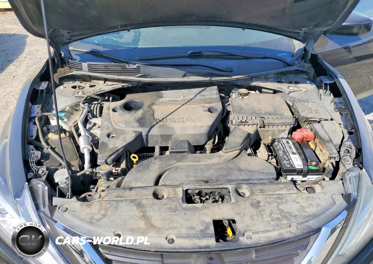 2018 Nissan Altima 2.5 S VIN:1N4AL3AP0JC180126 - 11
