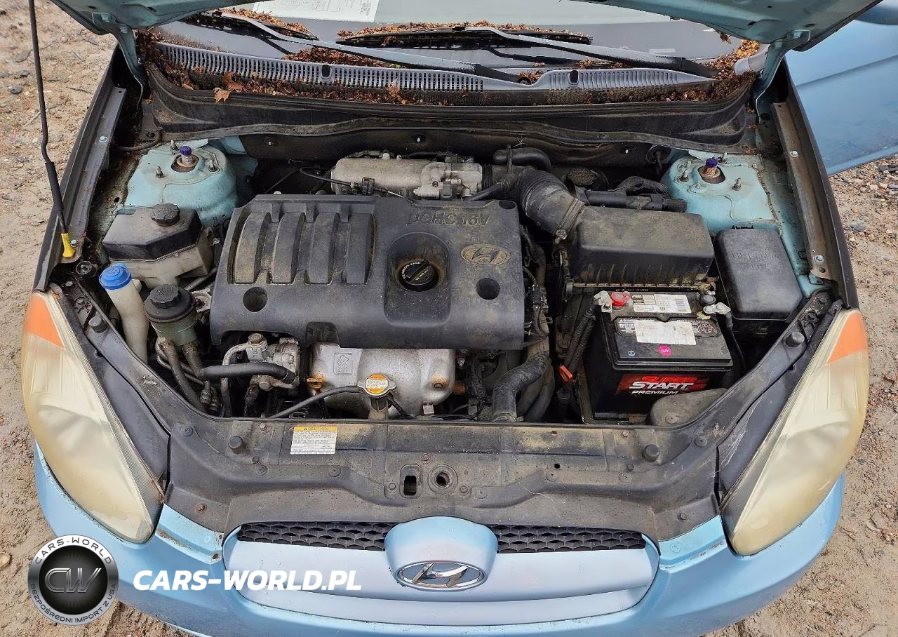 2009 Hyundai Accent Gs VIN:KMHCM36C09U129166 - 12