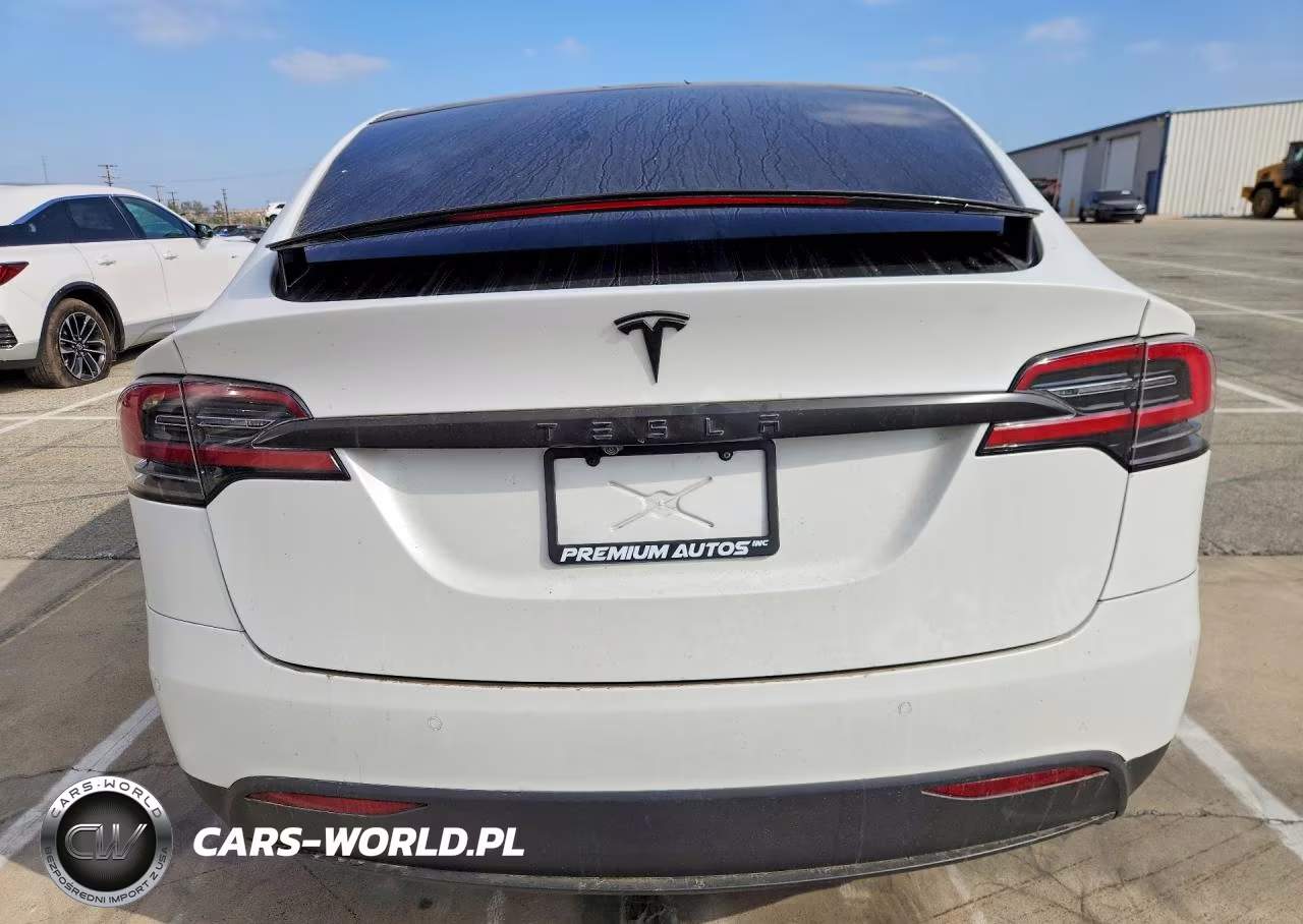 2018 Tesla Model X VIN:5YJXCBE26JF120593 - 6