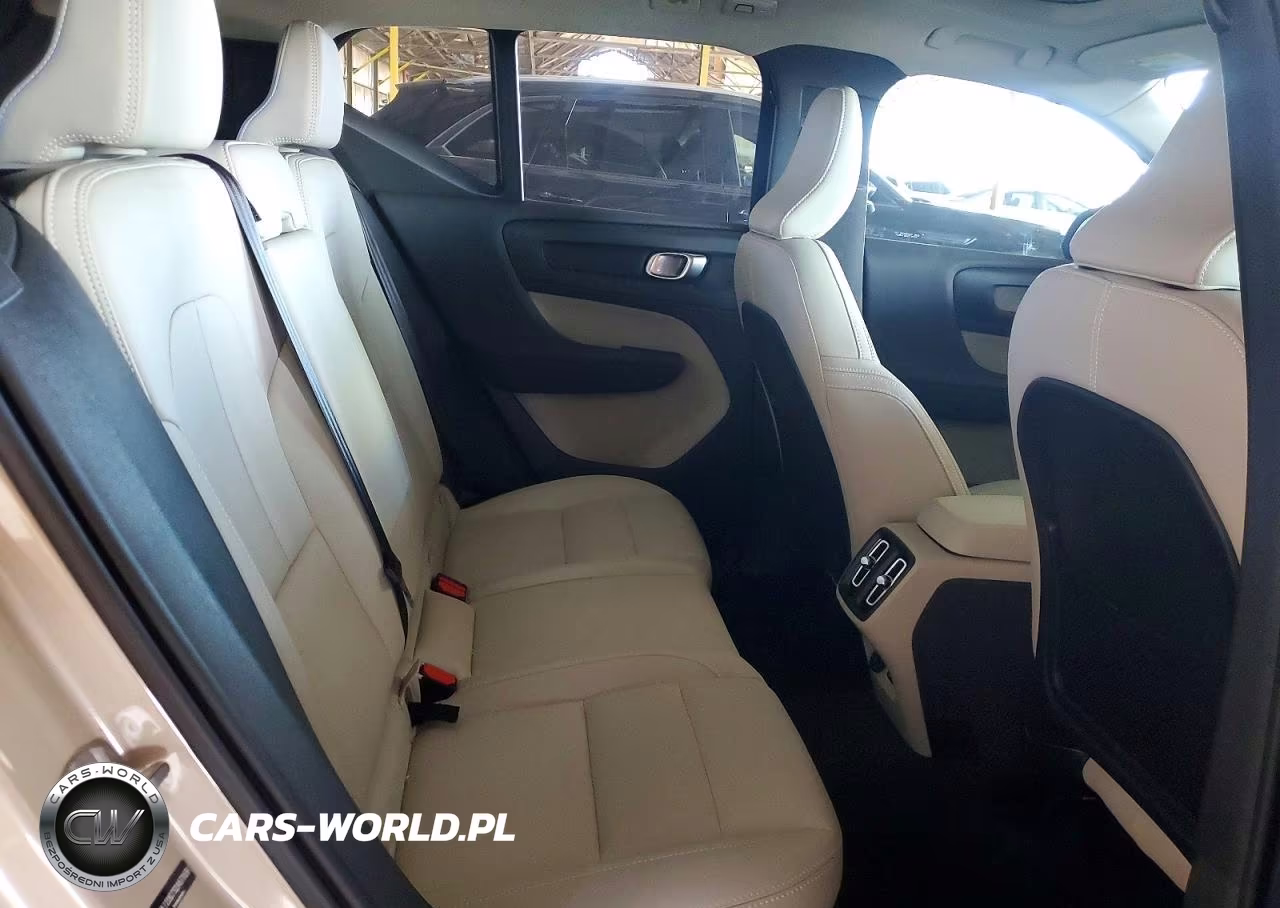 2025 Volvo Xc40 Plus VIN:YV4L12UC7S2457659 - 10