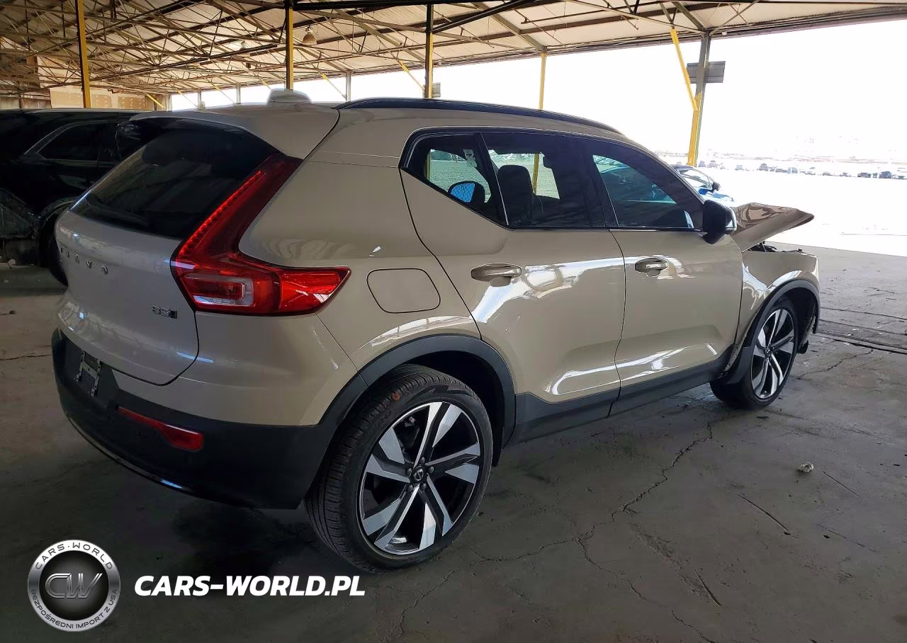 2025 Volvo Xc40 Plus VIN:YV4L12UC7S2457659 - 3
