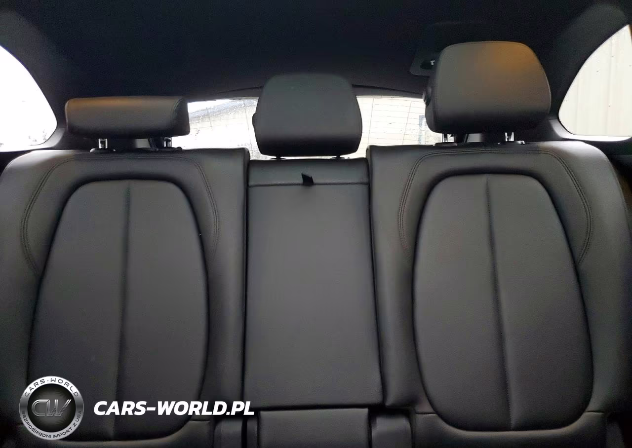 2021 BMW X1 xDrive28I VIN:WBXJG9C03M5T75022 - 10