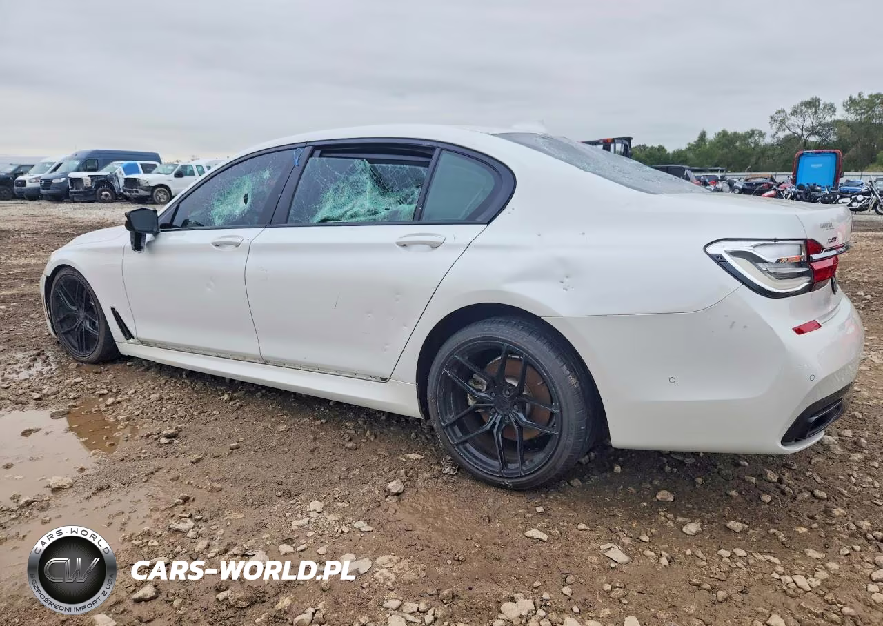 2017 BMW 750 Xi VIN:WBA7F2C37HG422832 - 2