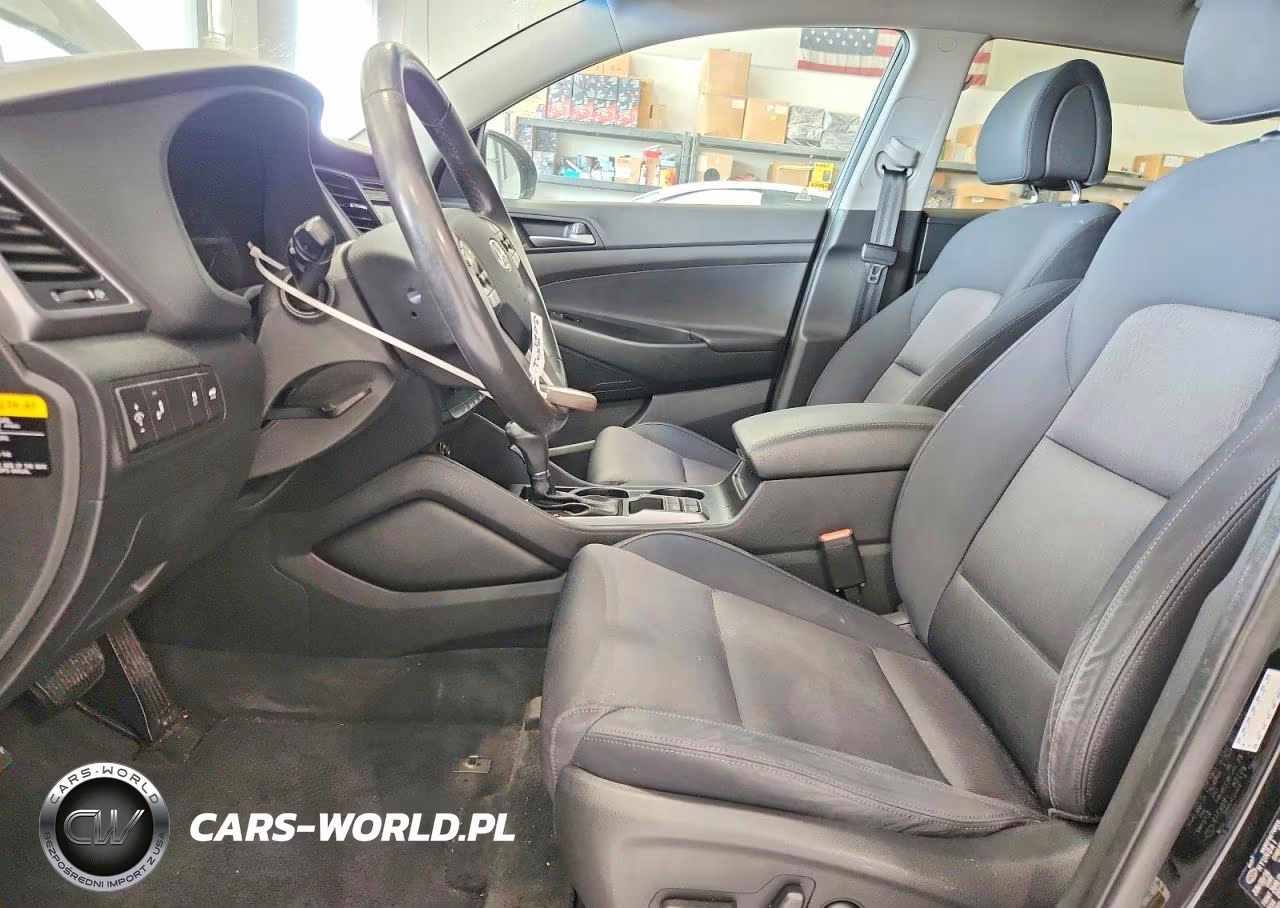 2017 Hyundai Tucson Sport VIN:KM8J33A27HU279640 - 7