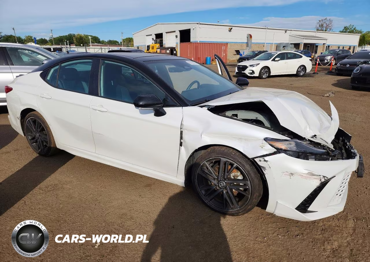 2025 Toyota Camry Xse VIN:4T1DAACK6SU198740 - 4