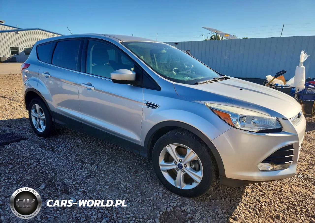 2015 Ford Escape Se VIN:1FMCU9G95FUB41542 - 4