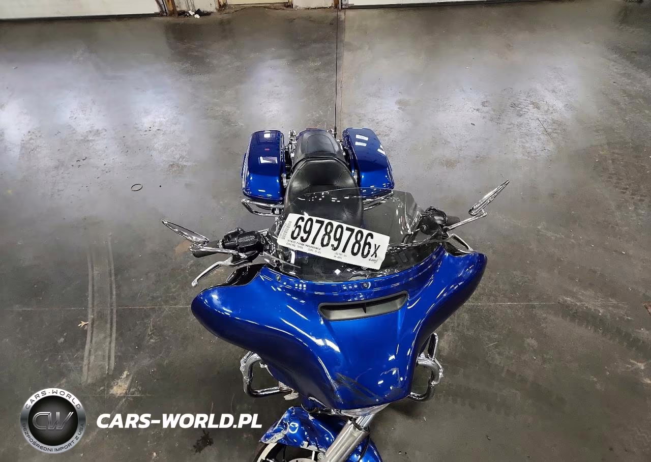 2017 Harley-Davidson Flhxs Street Glide Special VIN:1HD1KRC10HB650288 - 5