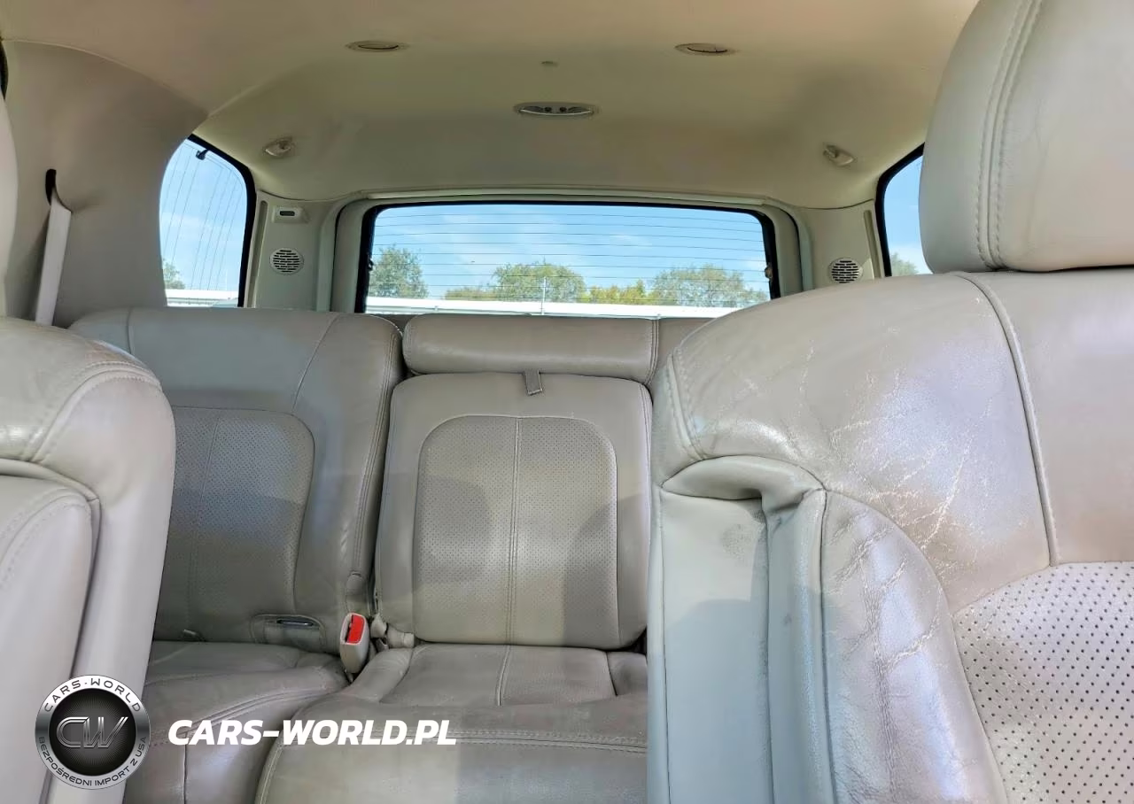 2002 Cadillac Escalade Luxury VIN:1GYEK63N32R166659 - 10
