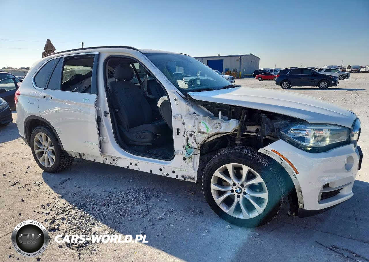2016 BMW X5 xDrive35I VIN:5UXKR0C50G0U09081 - 4