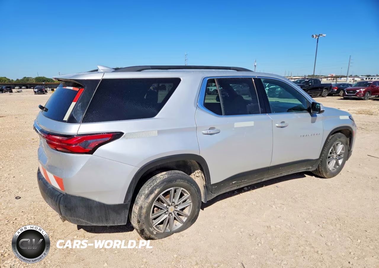 2022 Chevrolet Traverse Lt VIN:1GNEVMKW4NJ170239 - 3