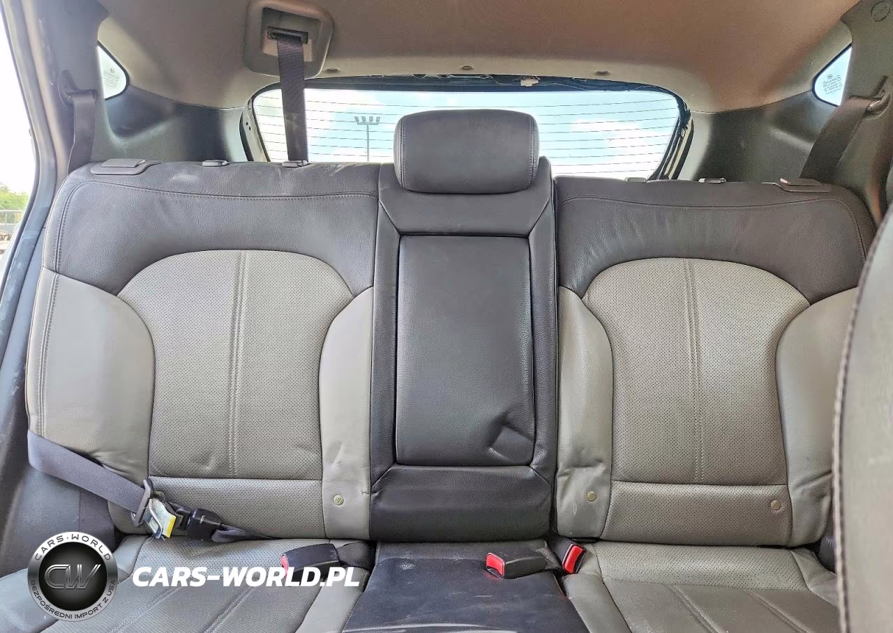 2010 Hyundai Tucson Limited VIN:KM8JU3AC1AU083916 - 10